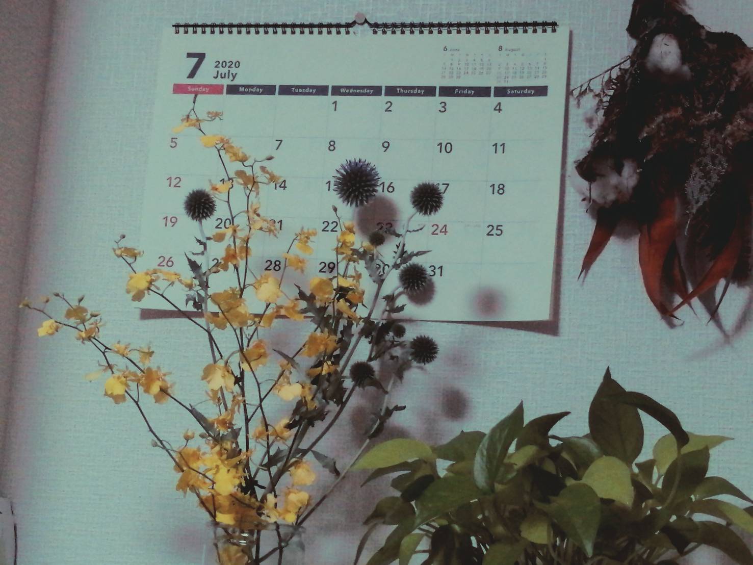 「積もり積もった……」