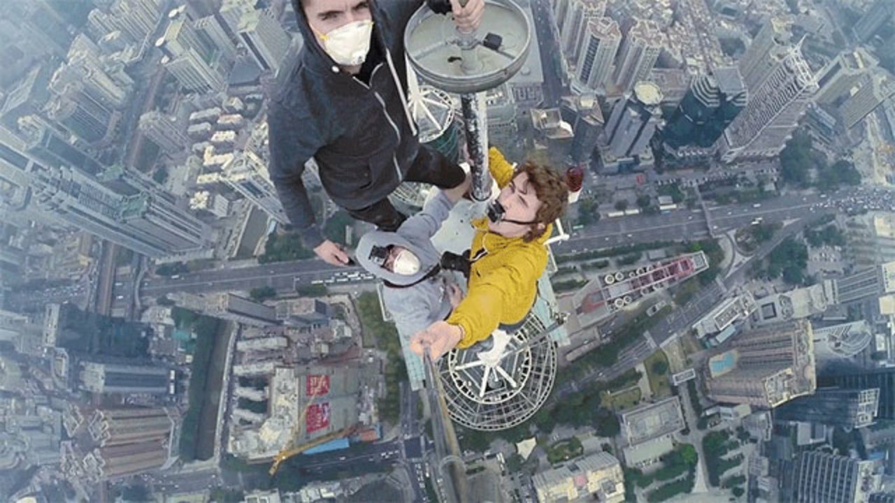 「馬車馬人間」