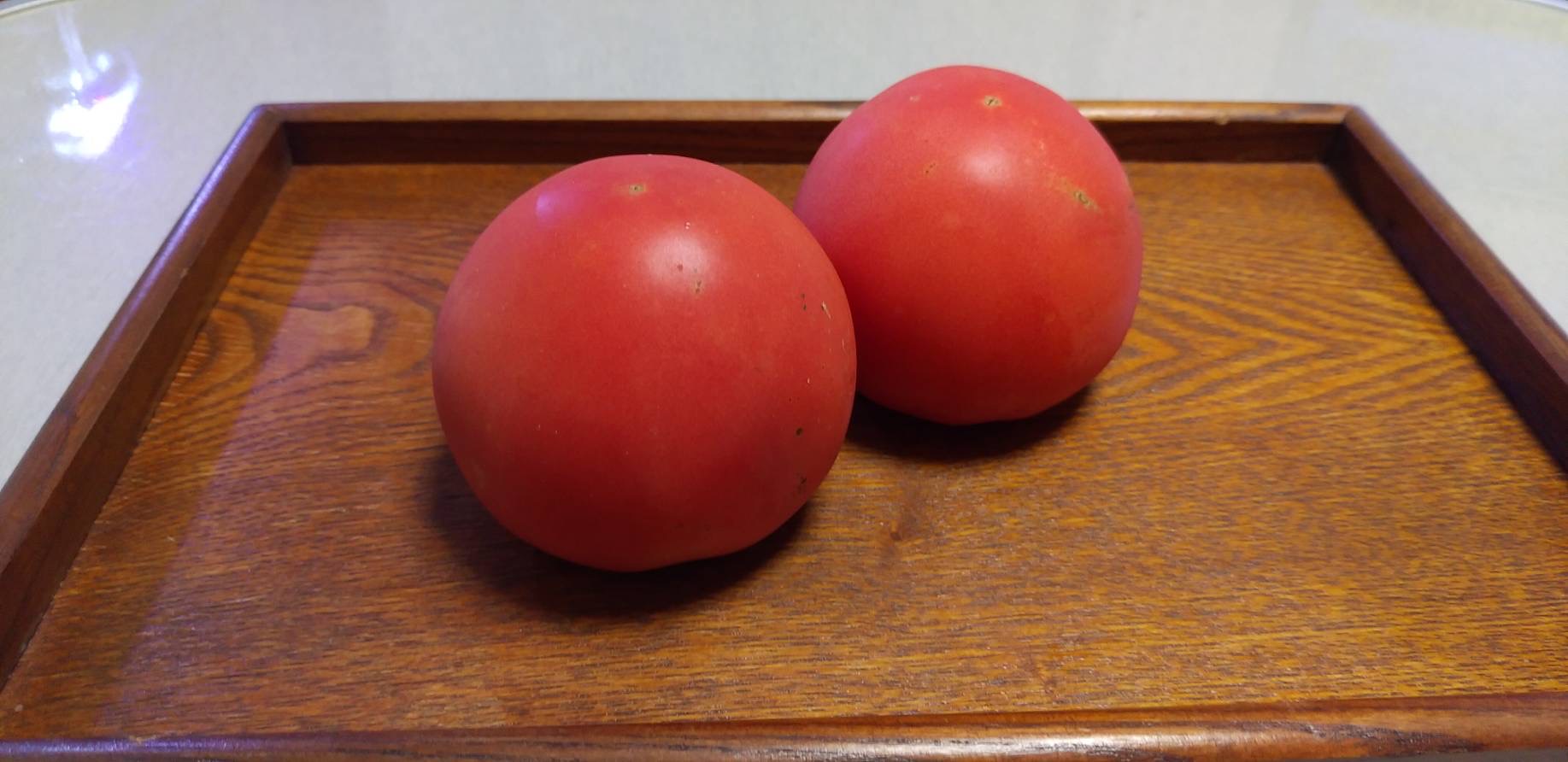 「完熟トマト」